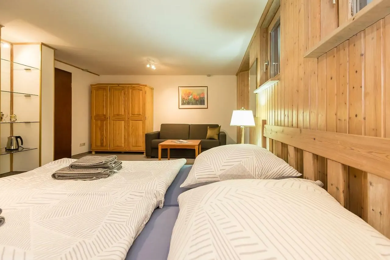 Bed And Breakfast Zeevat Waldperlach Munich