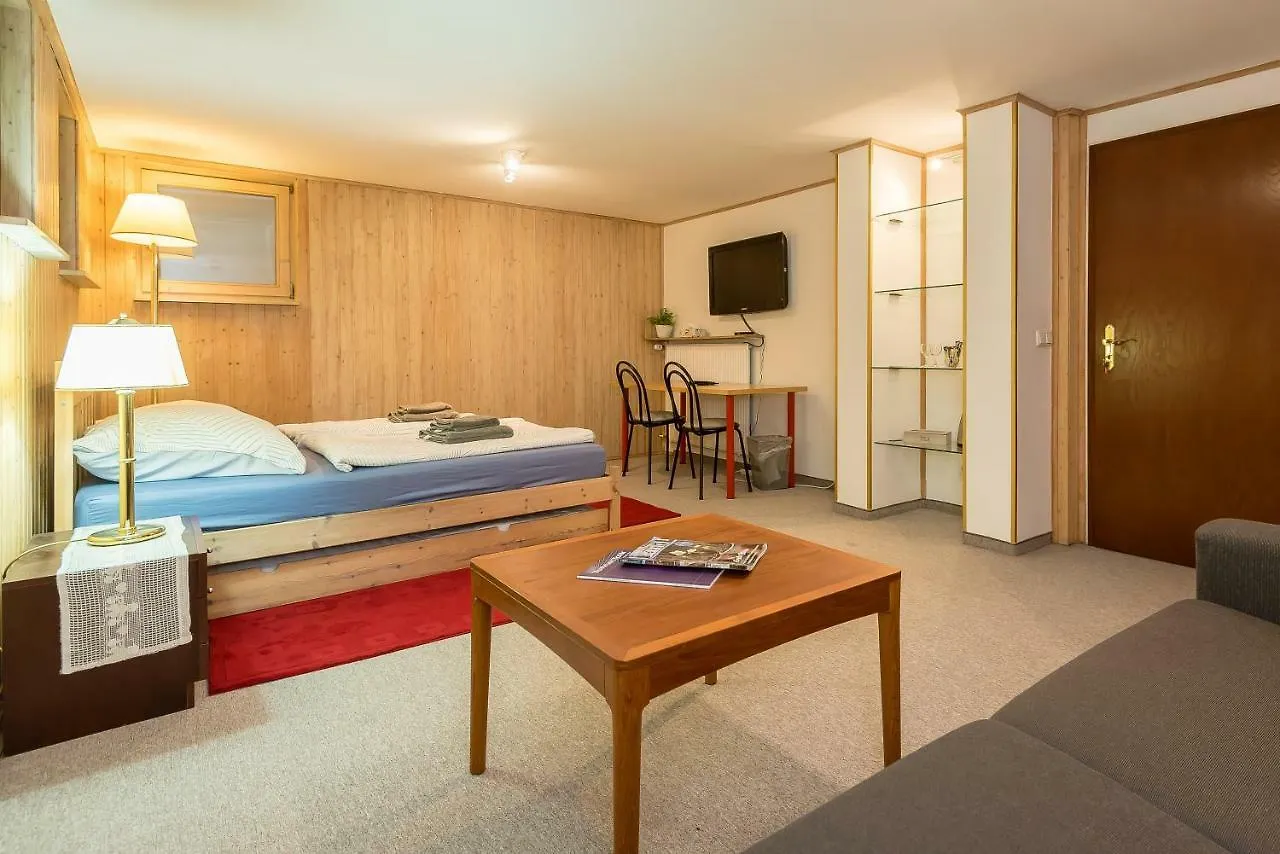 Bed And Breakfast Zeevat Waldperlach Munich